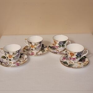 Duchess Fine Bine China Spring Floral 4 Teacup and Saucer Set